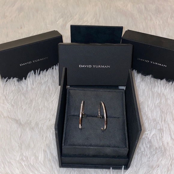 David Yurman Large Hoop Earrings With Pave Diamonds - Picture 1 of 5